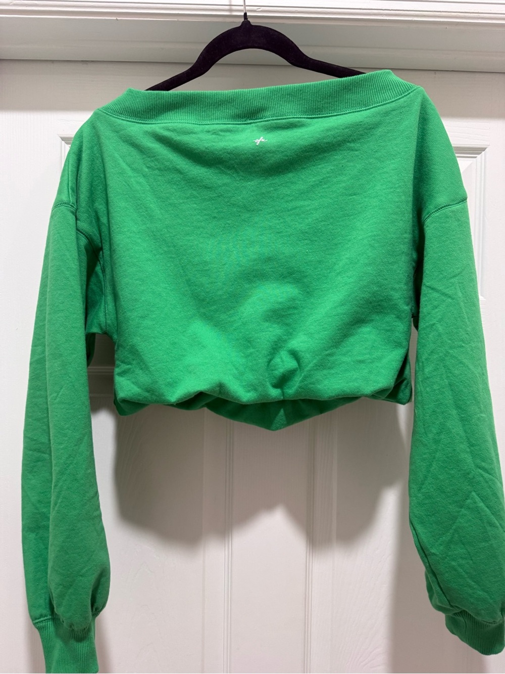 Urban Outfitters Out From Under Green Off Shoulder Cropped Sweatshirt Size L￼